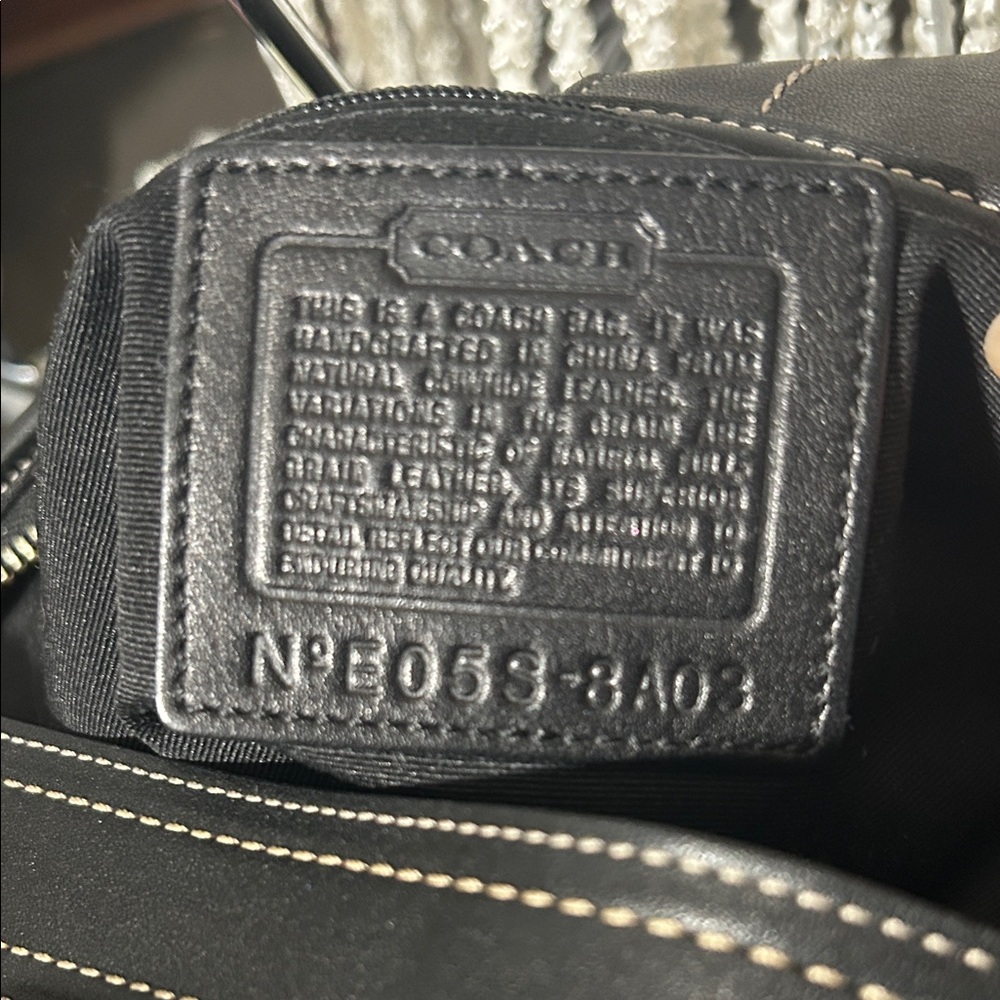 Coach Soho Large Hobo Shoulder Bag - Picture 2 of 15
